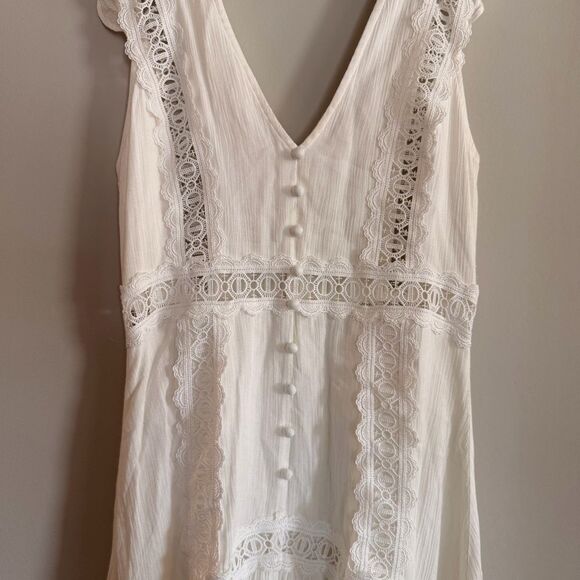 Here Comes The Sun White Hi-Low Crochet V-Neck Boho Coastal Maxi Dress Small - Picture 3 of 7